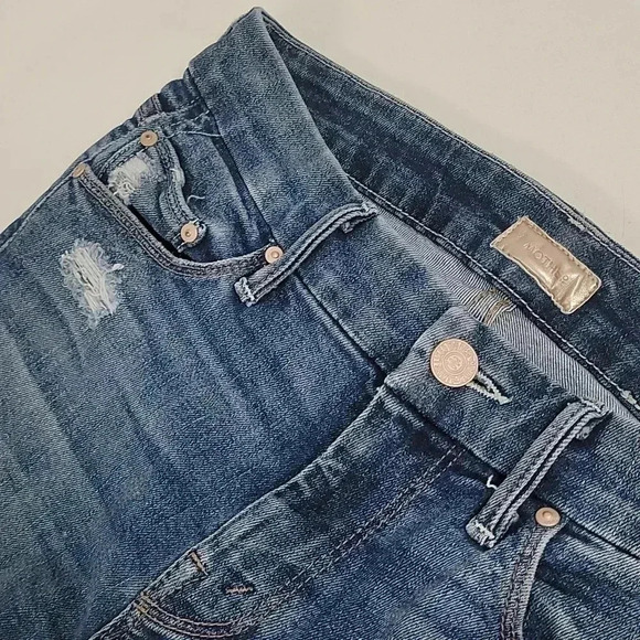 MOTHER THE LOOKER IN SONG OF THE COWBOYS - Picture 7 of 16